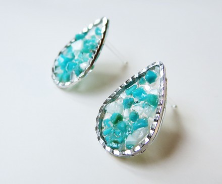 Turquoise & Shell earrings with Resin – Pear – 1