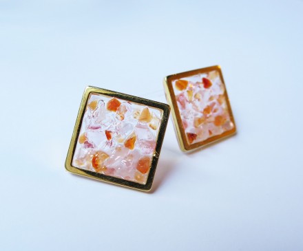 Carnelian, Rose quartz, Cherry quartz earrings with Resin – Square – 3