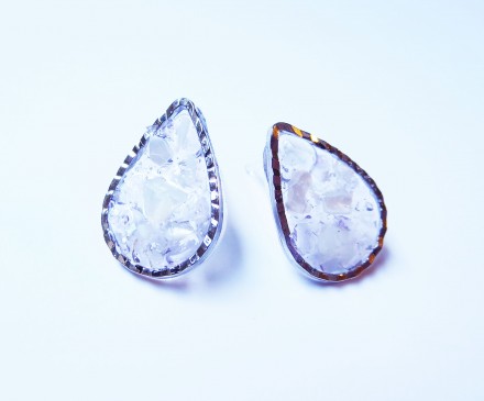 Amethyst & Shell earrings with Resin 2