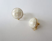 white shell earrings