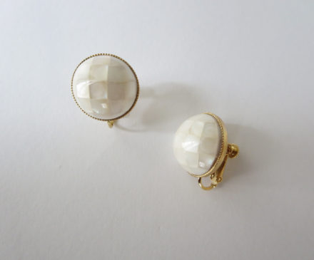 White shell earrings 2