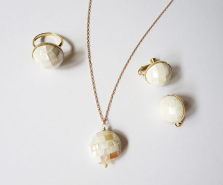 White shell earrings 3
