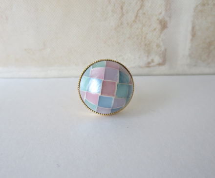 Blue & pink shell ring 2